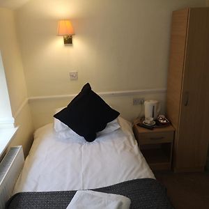 Single Room Bathroom